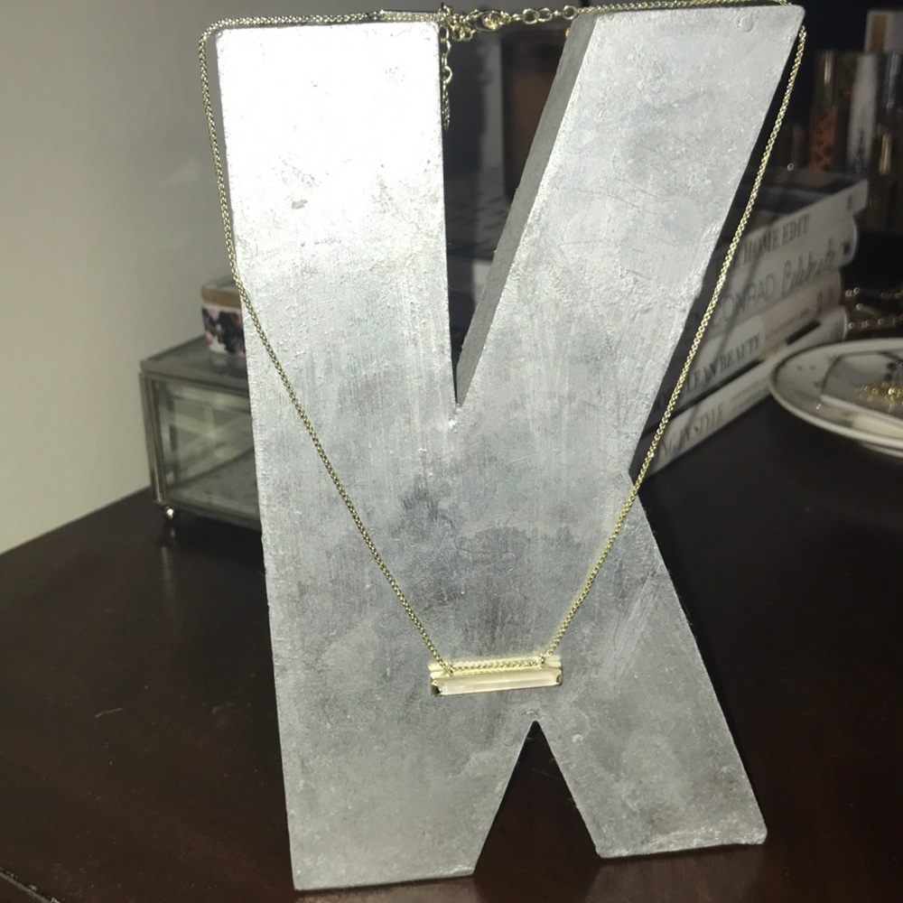 Kendra Scott Bar necklace